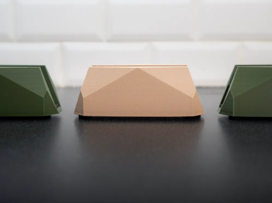 Vertical laptop stand