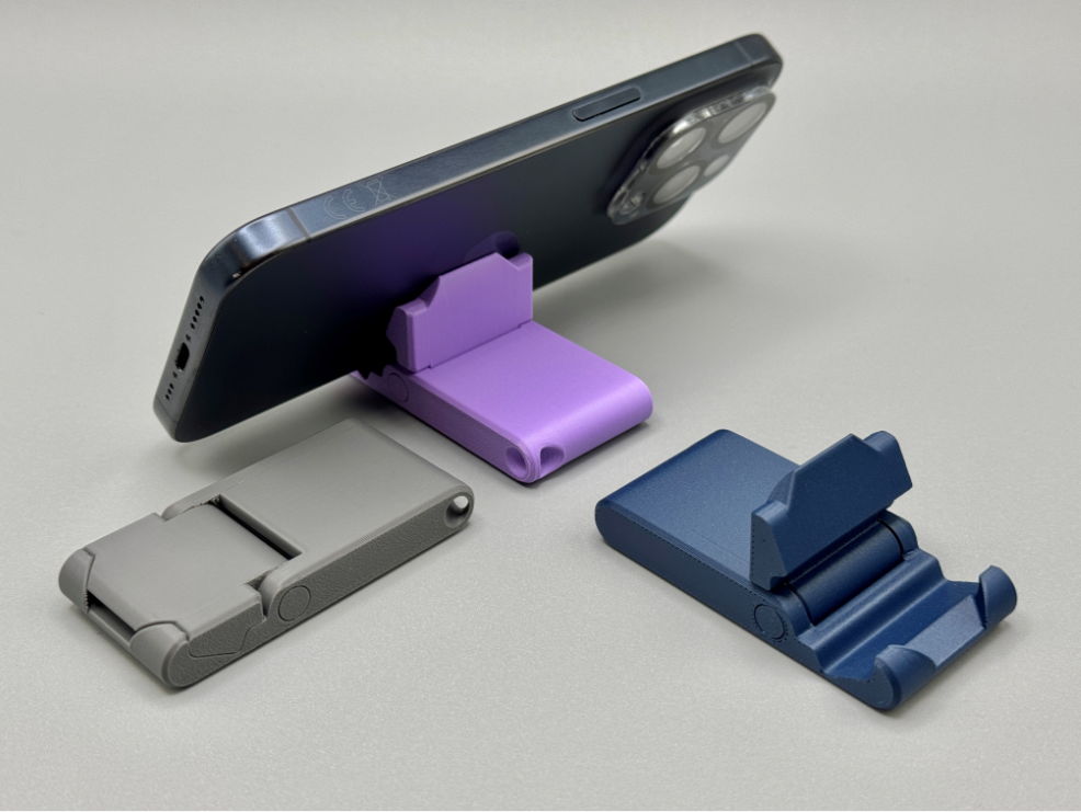 Small smartphone stand